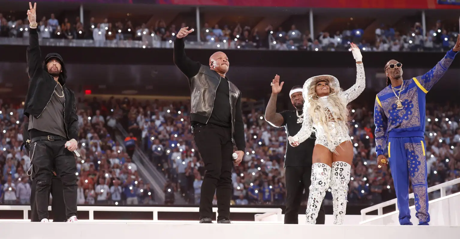 Fans shocked to find out that Super Bowl halftime show performers do not get paid