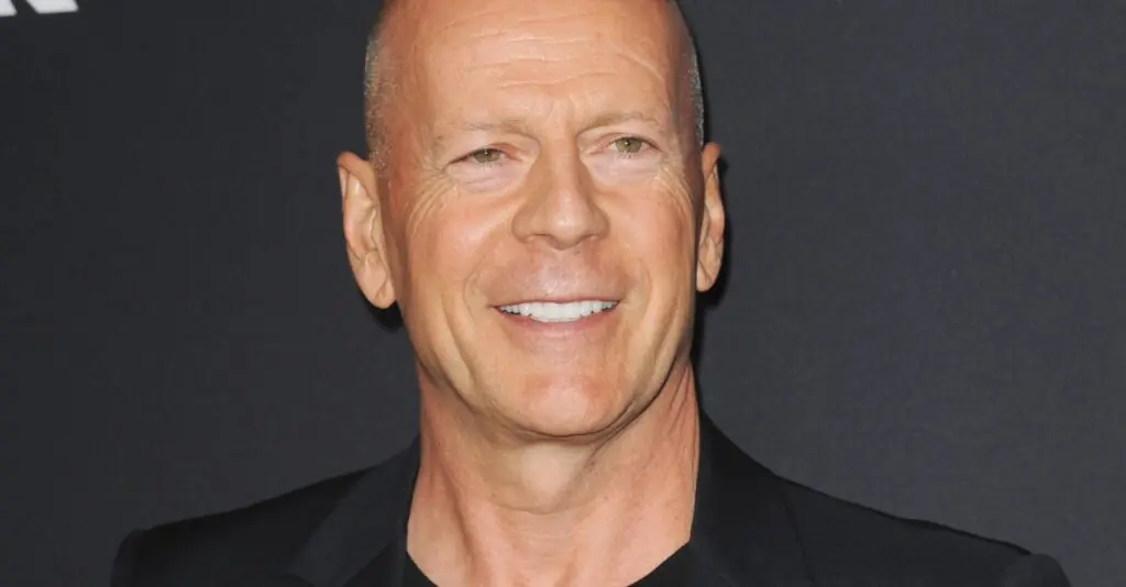 size-large wp-image-1263149946