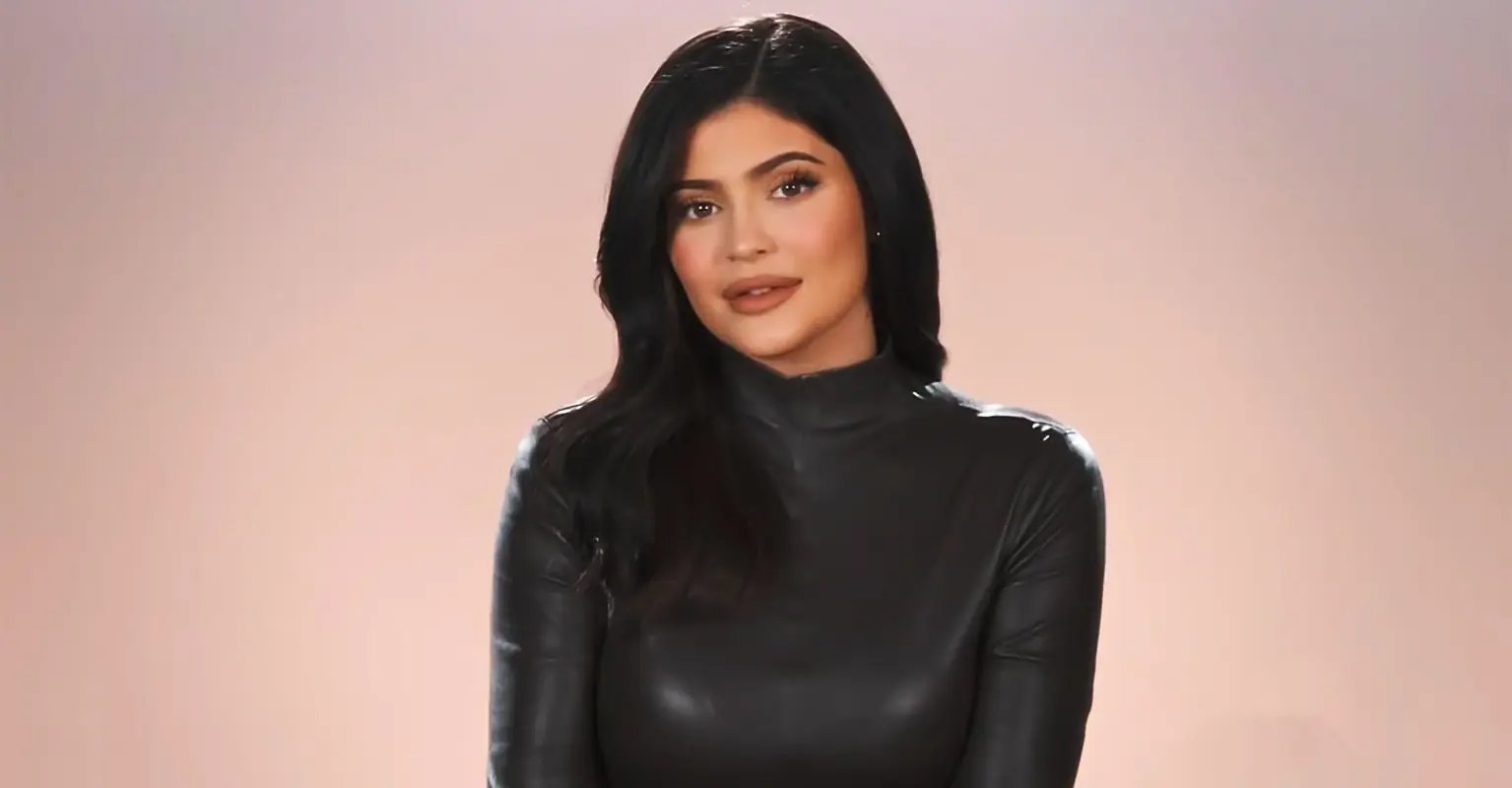 Kylie Jenner shares intimate footage from the birth of her new baby boy