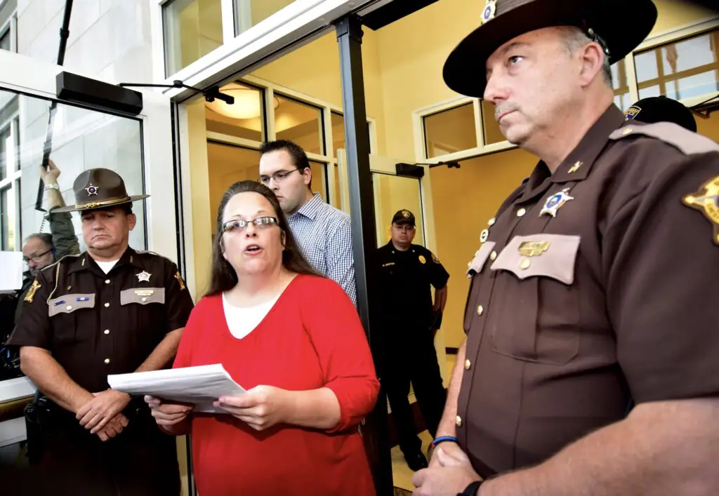 size-large wp-image-1263148655