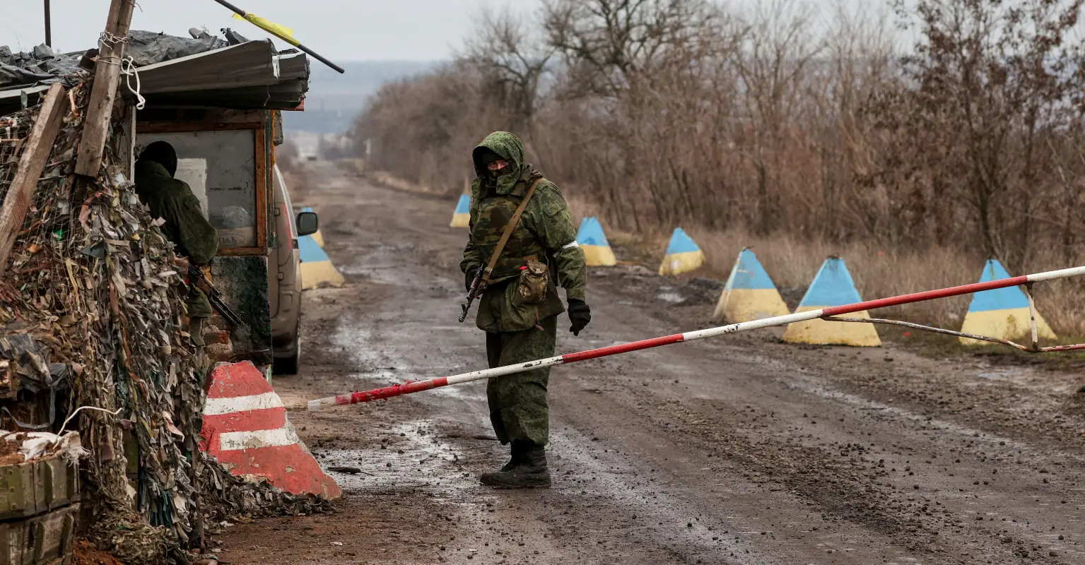 Two members of Ukraine's civil defense unit 'get married next to the frontline in Kyiv'