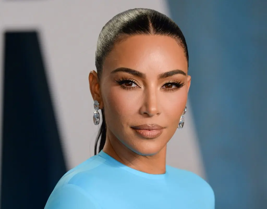 size-large wp-image-1263151395