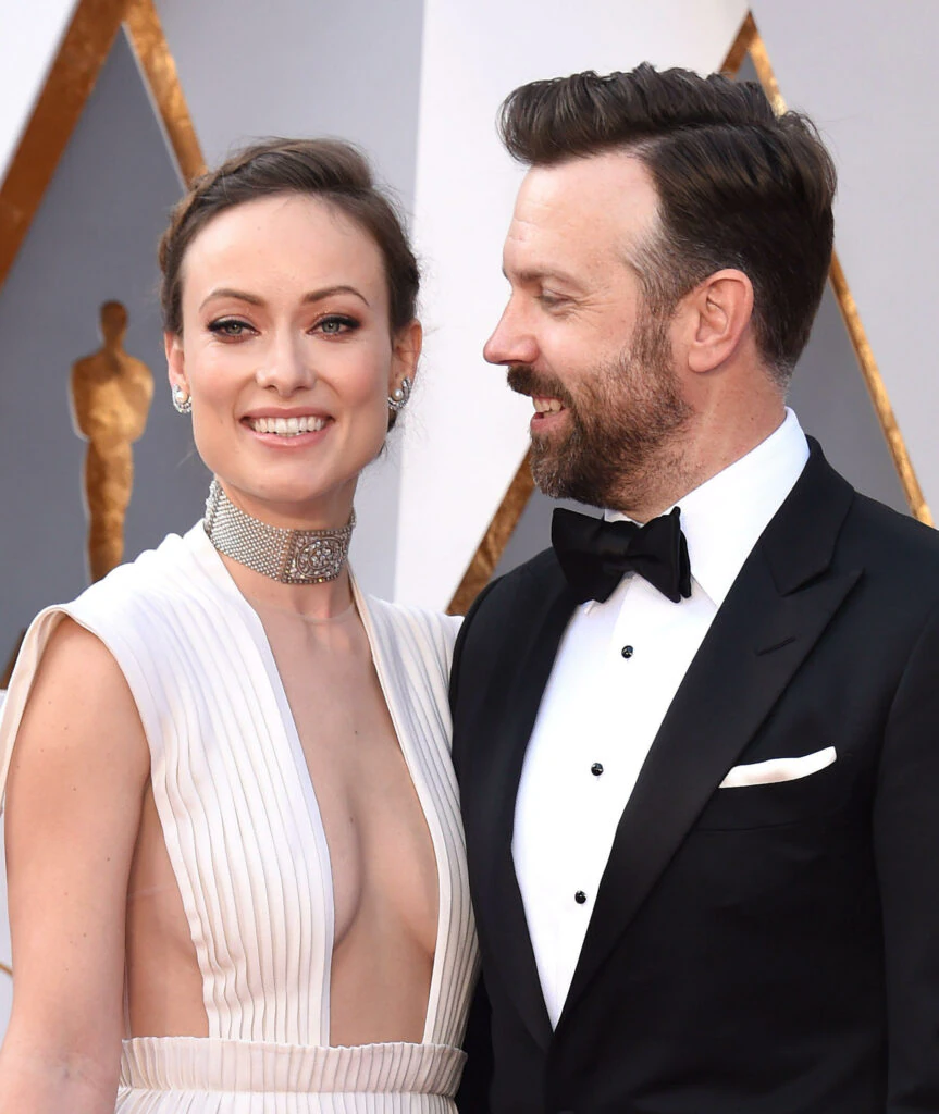 size-large wp-image-1263152898