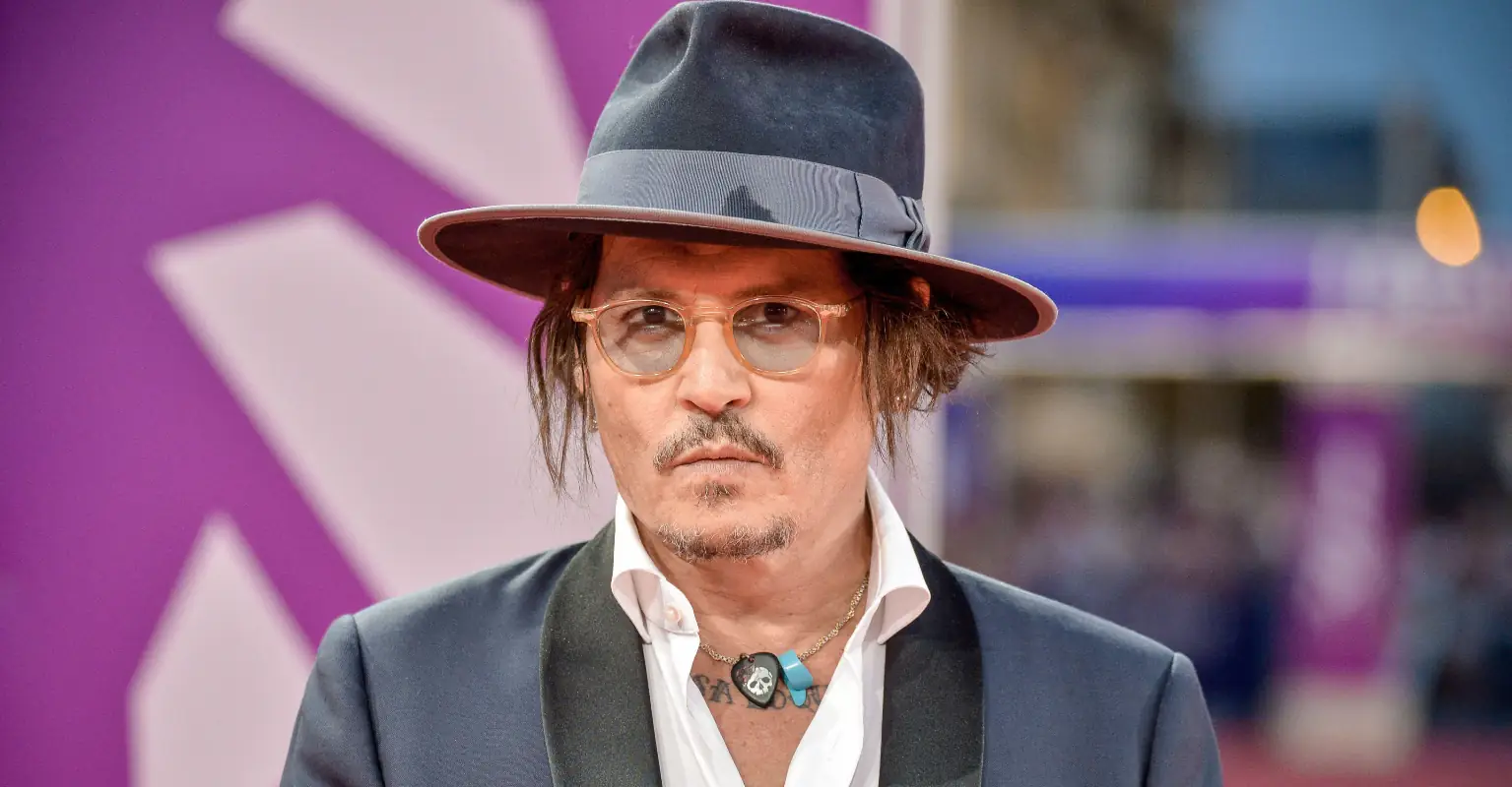 Johnny Depp allegedly 'punched', 'kicked' and told Amber Heard he'd 'f****** kill her', court hears