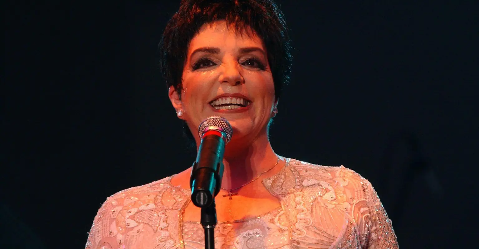 Liza Minnelli's friend says Oscars bosses 'sabotaged' star by making her go on stage in a wheelchair