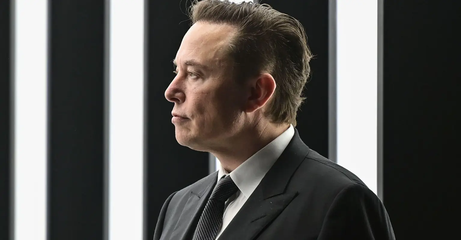Elon Musk buys $2.89 billion stake in Twitter