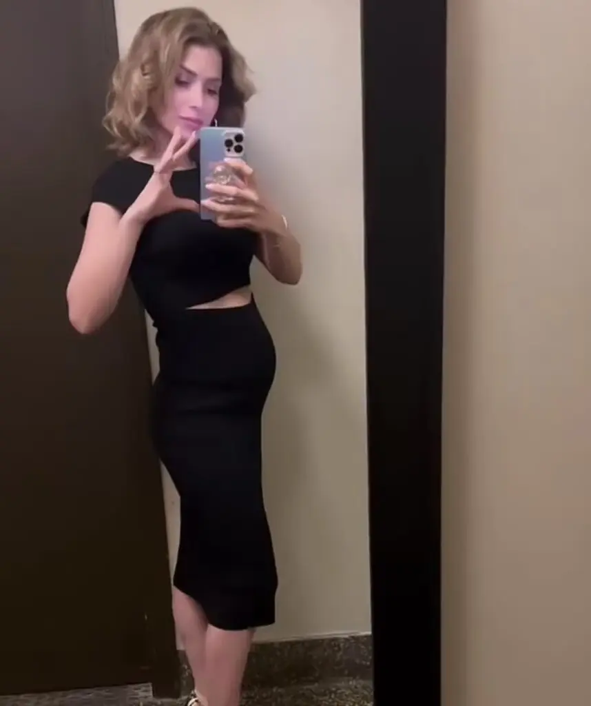 size-large wp-image-1263151968