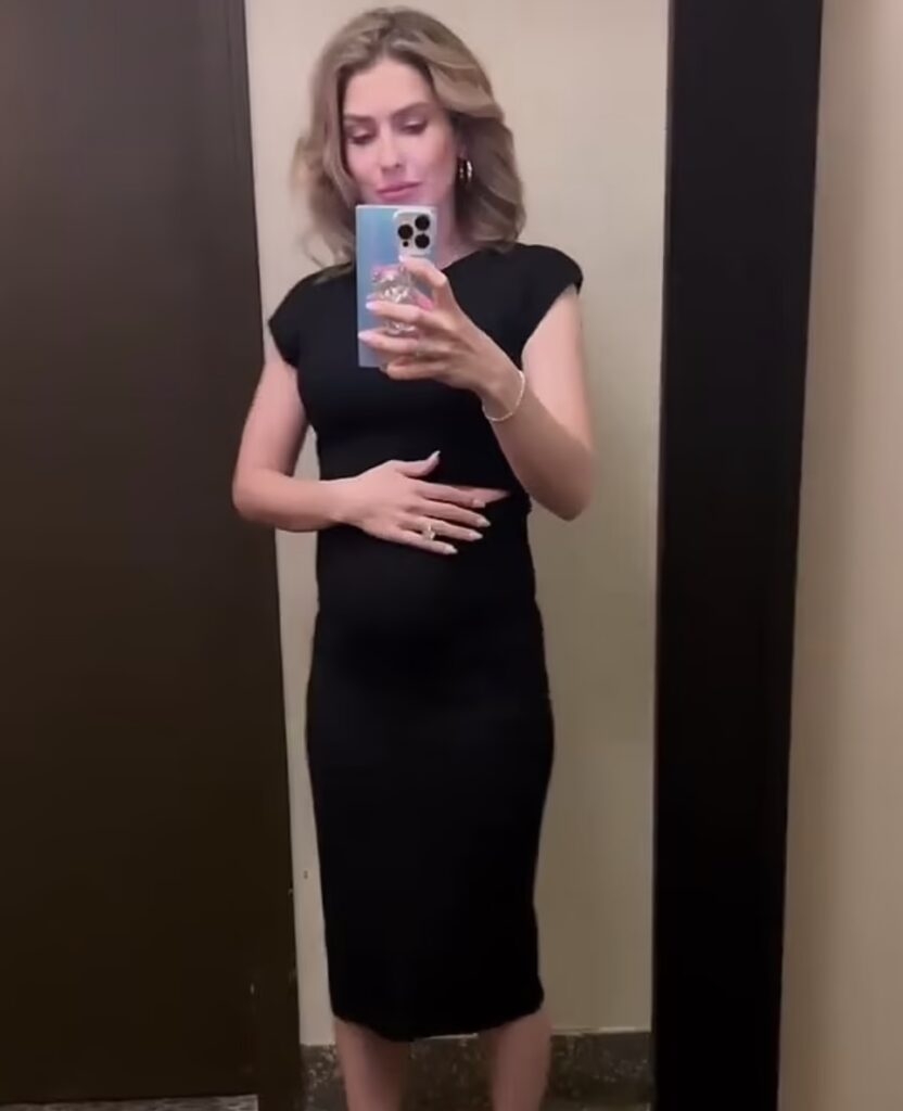 size-large wp-image-1263151969