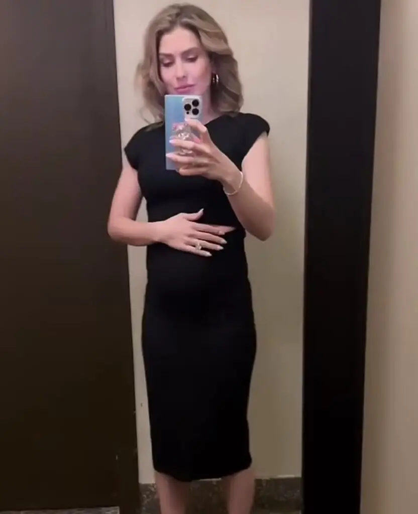 size-large wp-image-1263151969