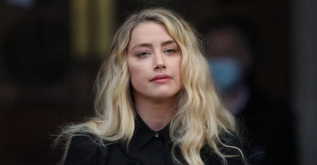 size-large wp-image-1263151157