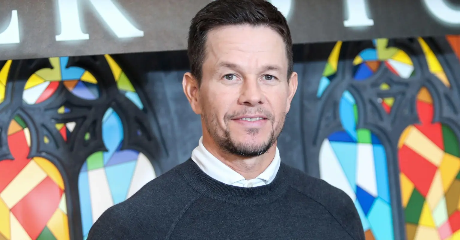 SAG Awards criticized for Mark Wahlberg's presentation to 'Everything Everywhere All at Once' cast