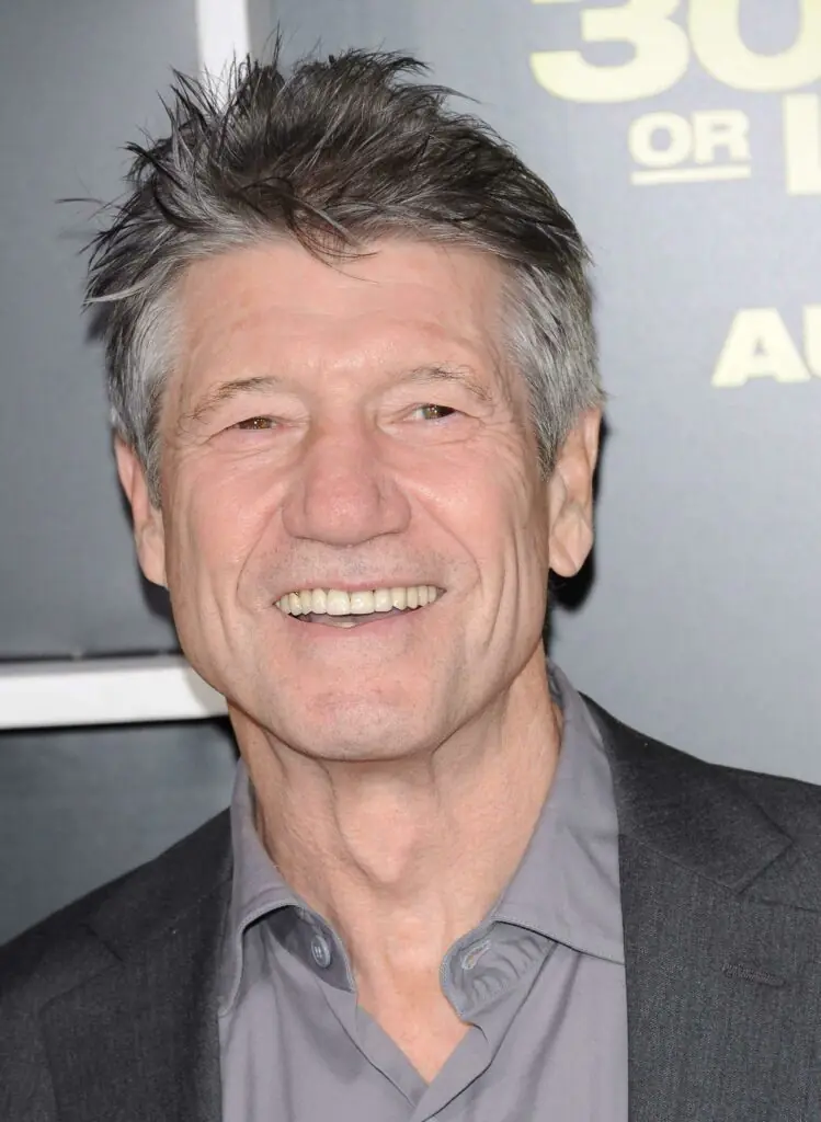 size-large wp-image-1263154424