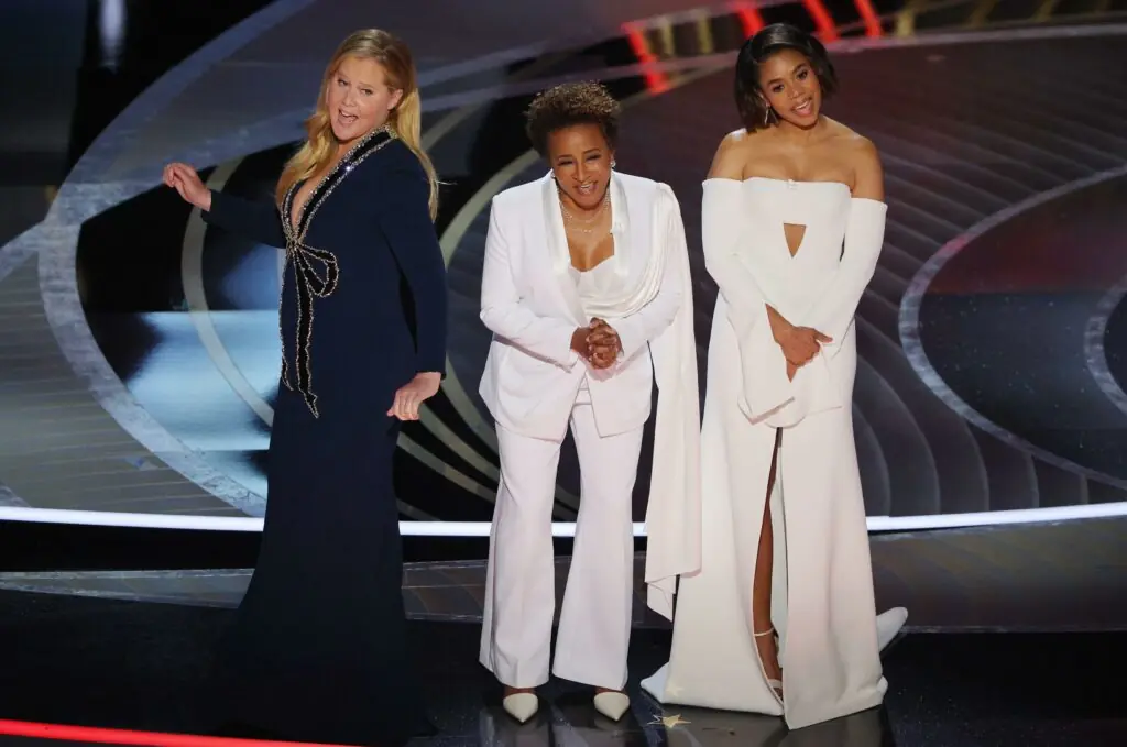 size-large wp-image-1263154484