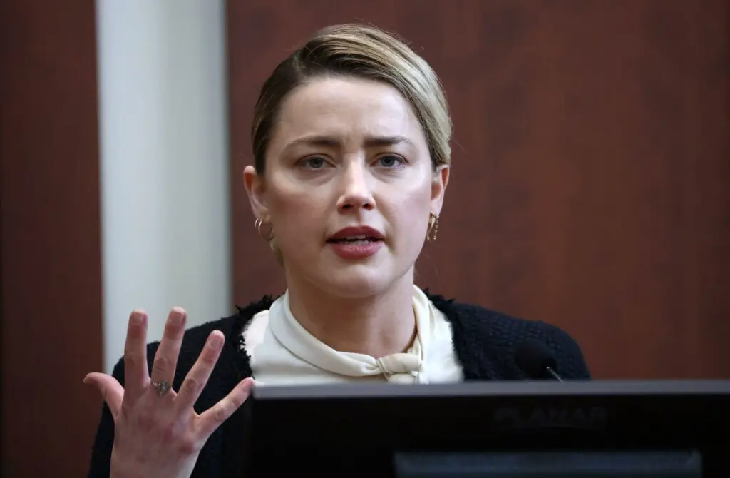 size-large wp-image-1263154467