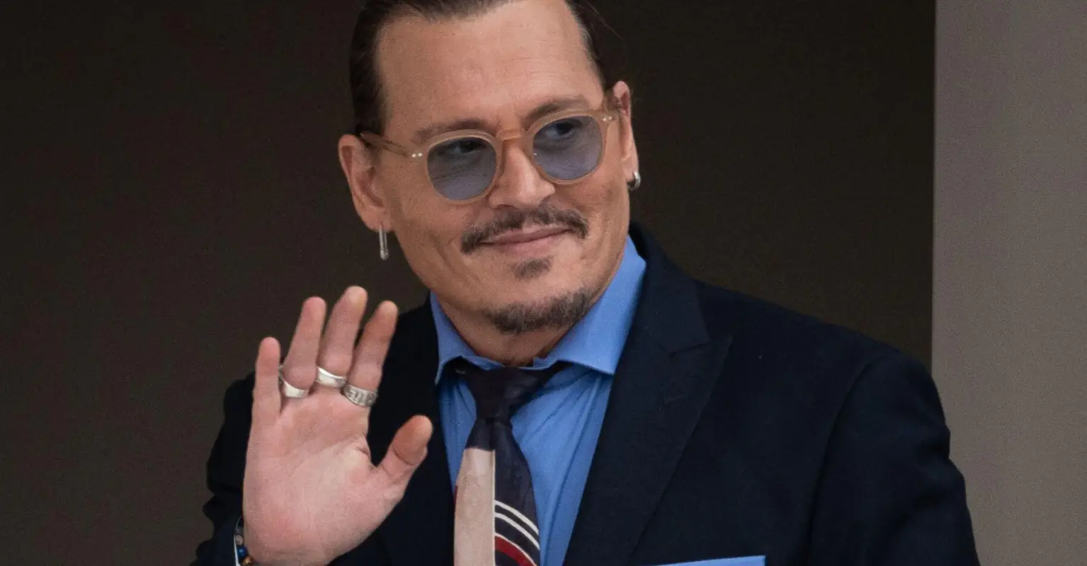 People notice as Johnny Depp appears to look Amber Heard's sister right in the eyes as she testifies