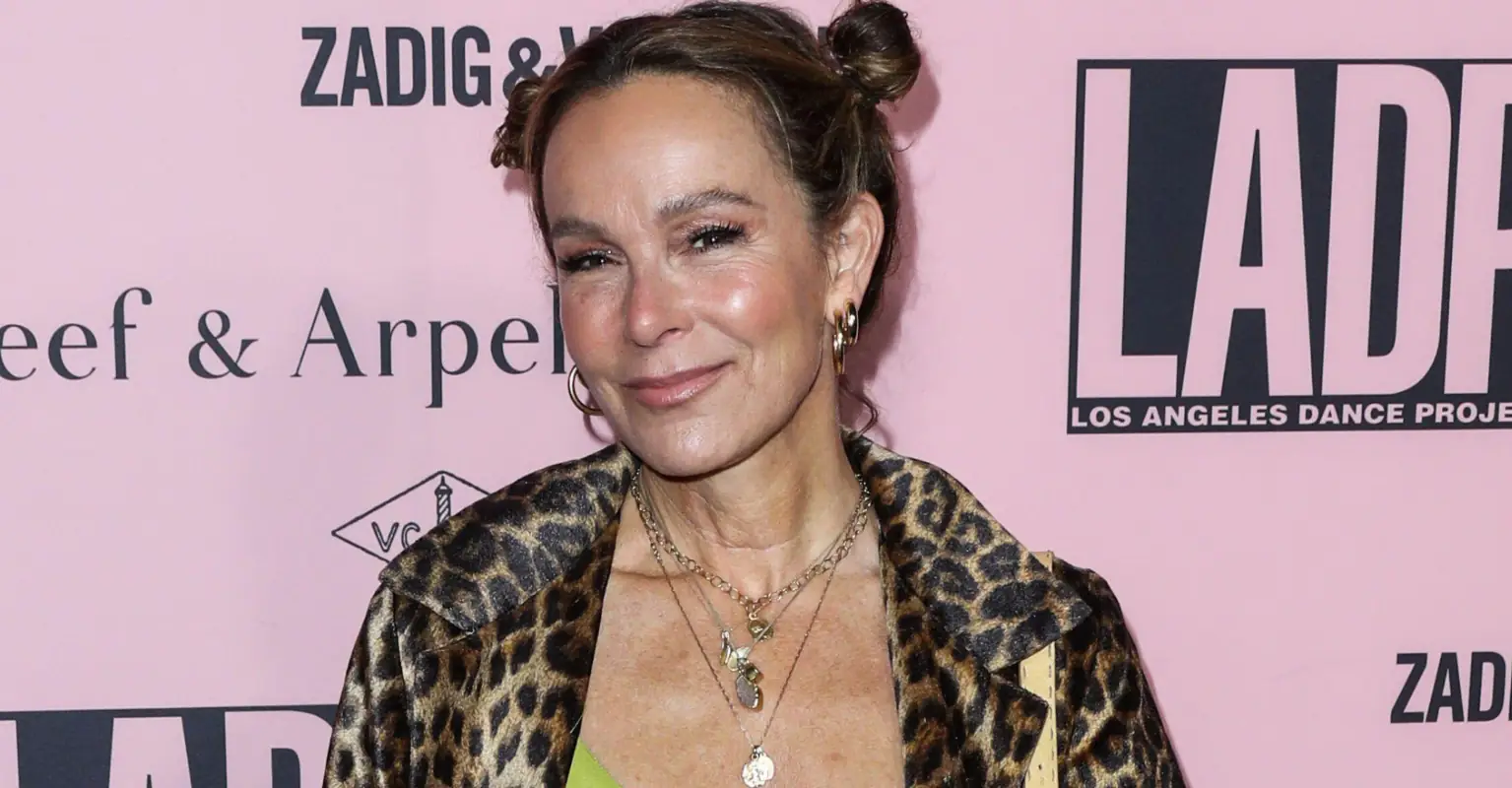 Jennifer Grey speaks out about being engaged to Johnny Depp and Matthew Broderick in the same month