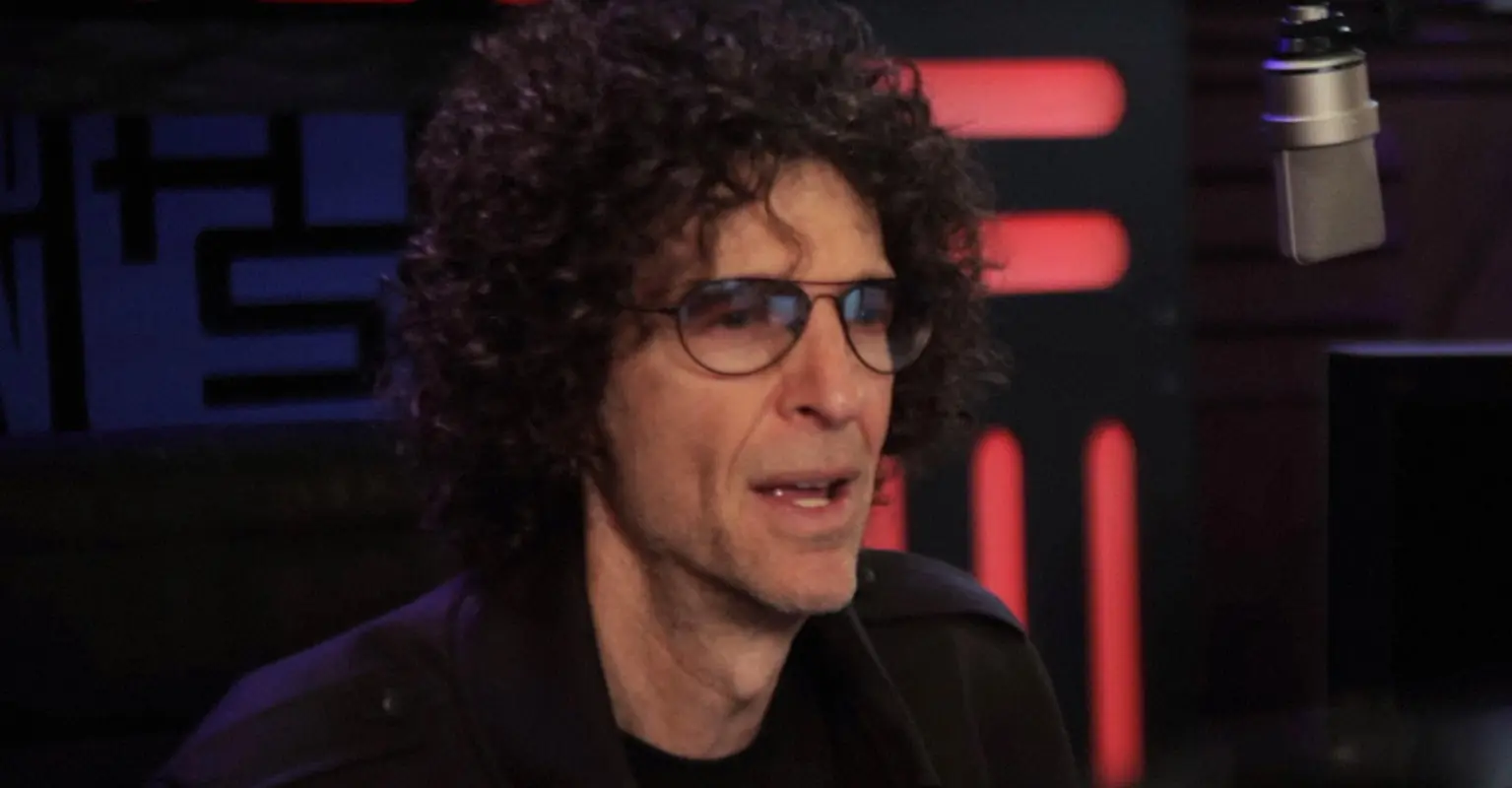 Howard Stern calls out the difference in reaction to Dave Chappelle alleged attack and Chris Rock slap