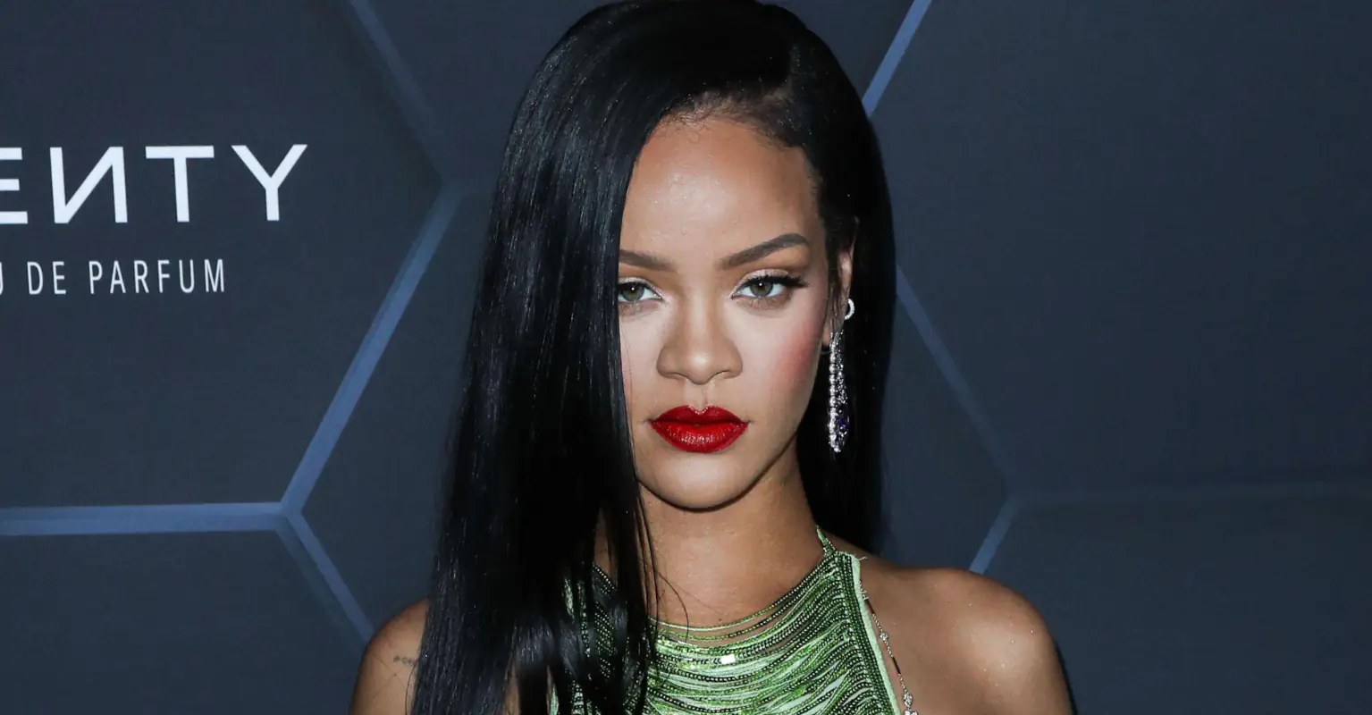 Met Gala honors pregnant Rihanna with marble statue, and people are saying it 'won best dressed'