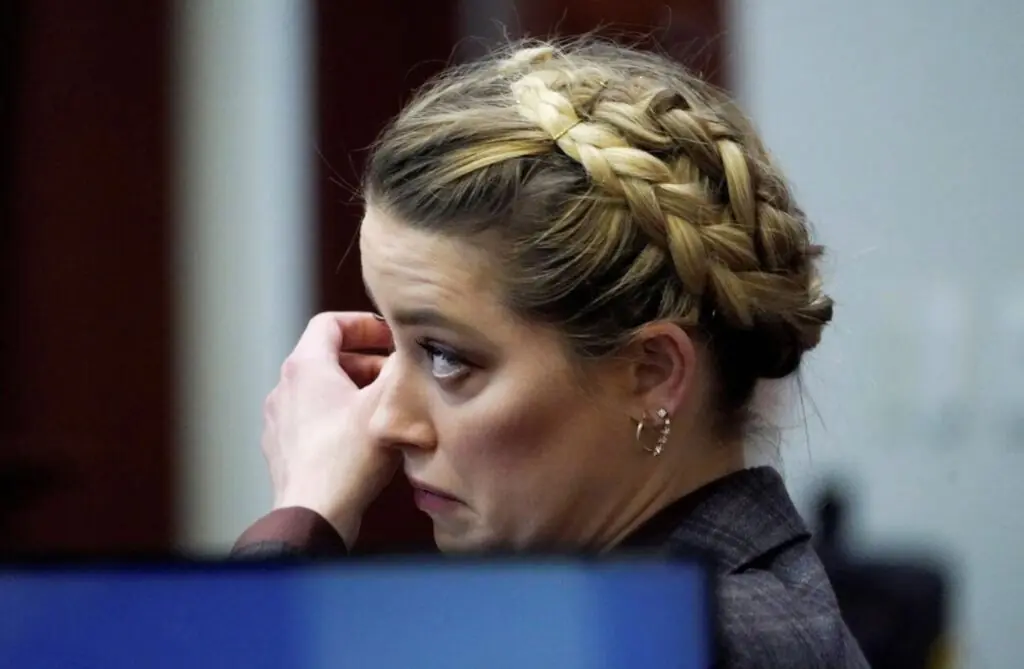 size-large wp-image-1263153554