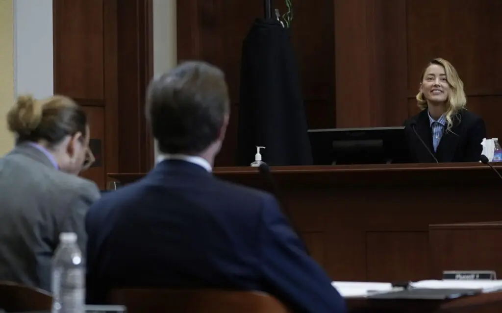 size-large wp-image-1263154807