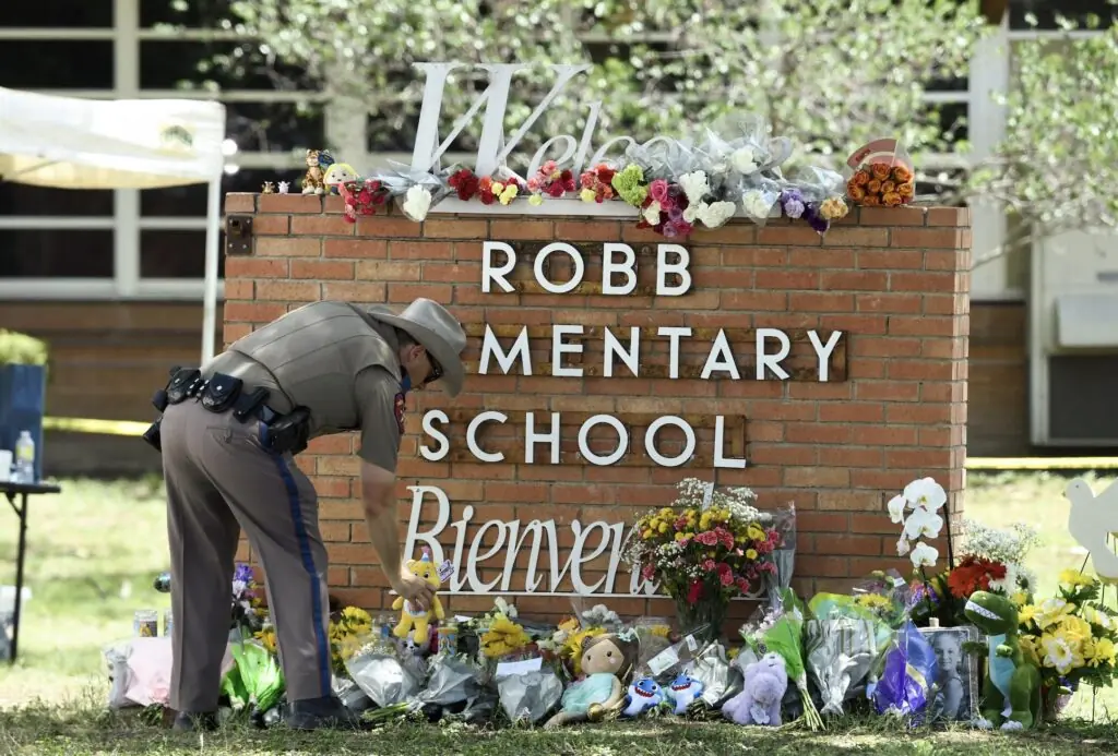 size-large wp-image-1263155905