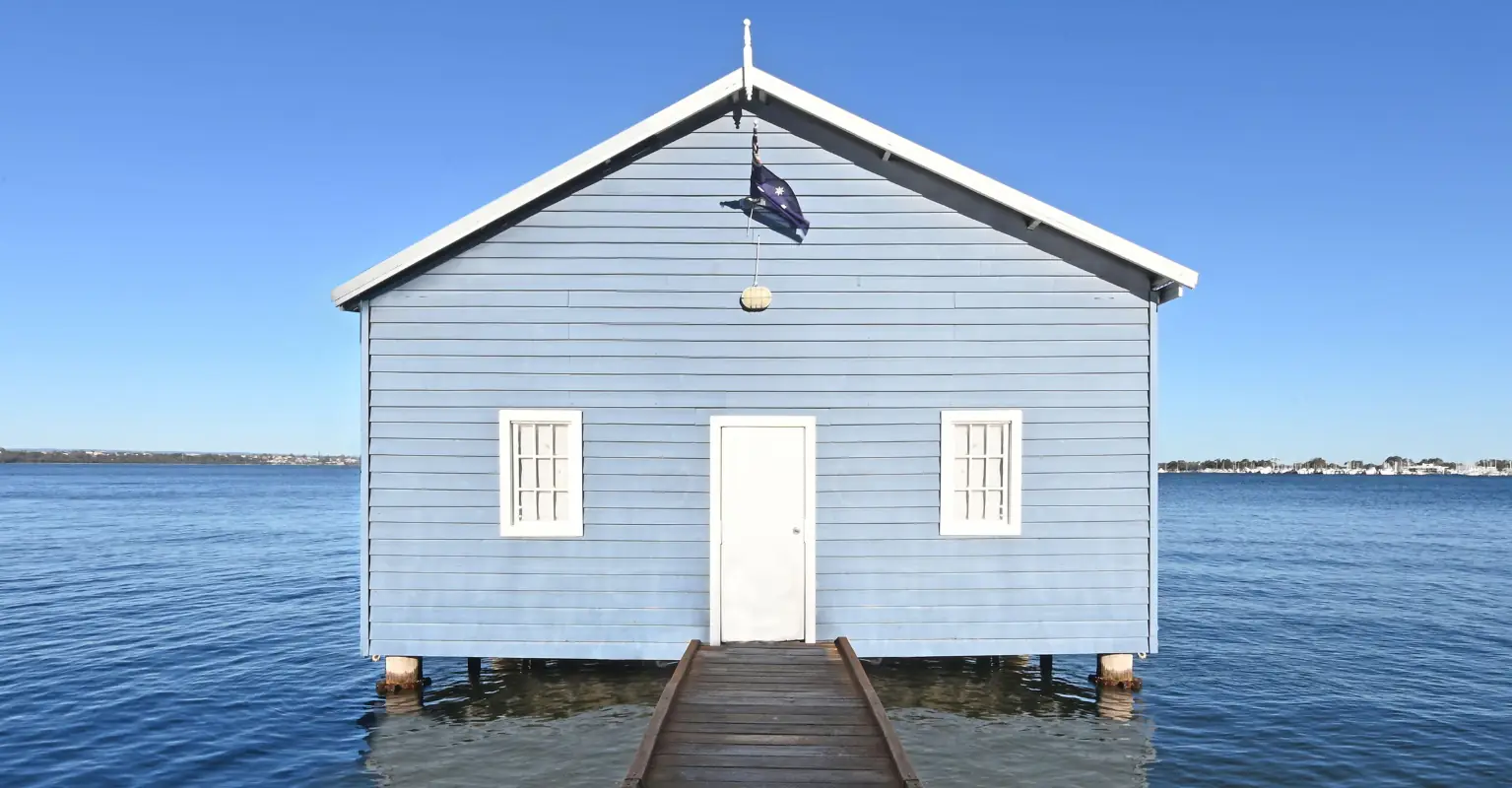 Moment North Carolina house worth $380,000 collapses into the ocean