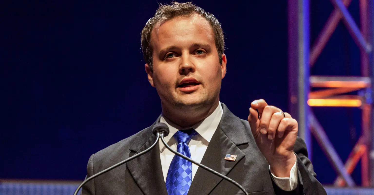 '19 Kids And Counting' star Josh Duggar sentenced to 12.5 years in federal prison