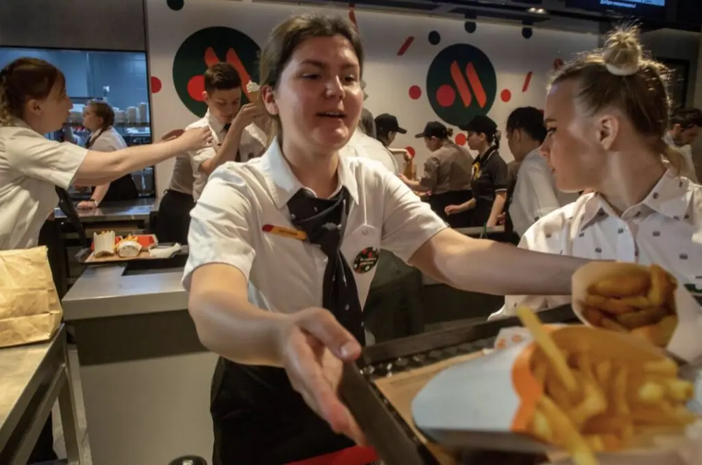 size-large wp-image-1263158069