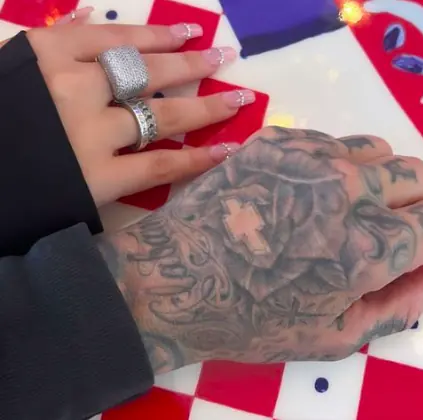 size-full wp-image-1263160117