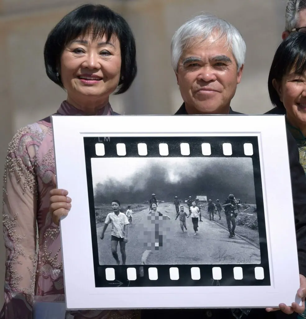 size-large wp-image-1263160176