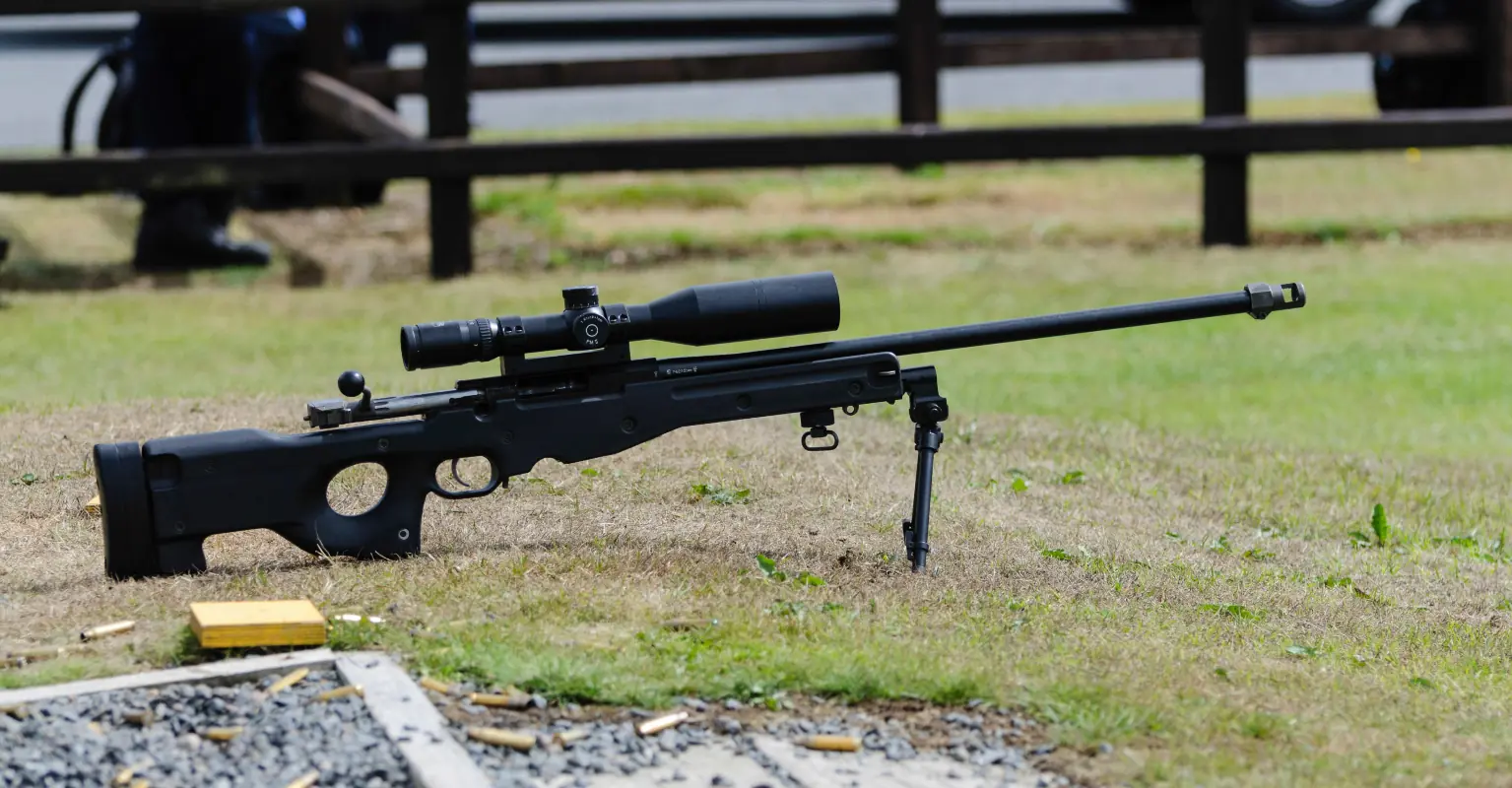 Guy challenges people to spot the sniper within 30 seconds: 'I'd be dead'