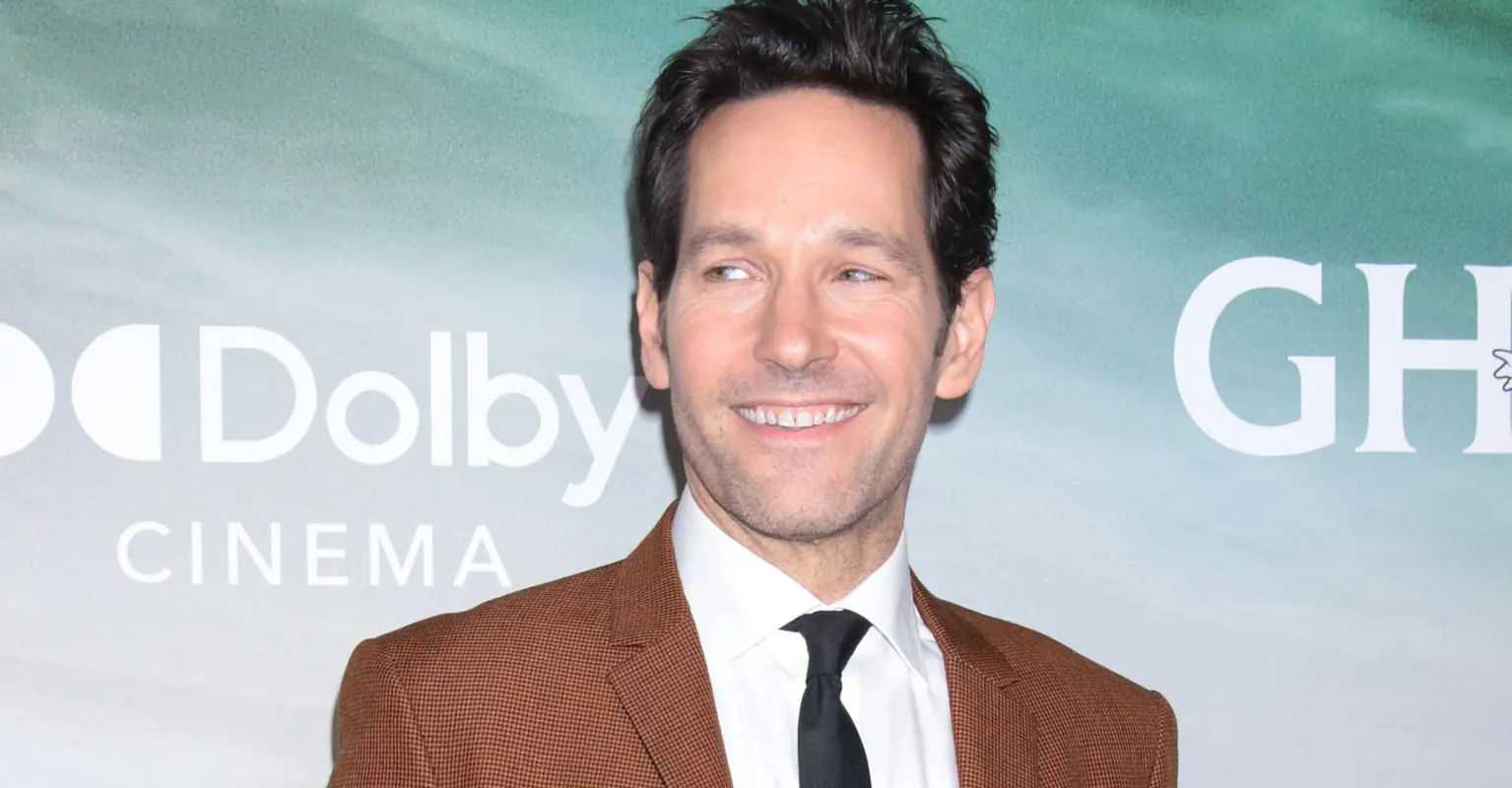 Paul Rudd sends message to boy after classmates refused to sign his yearbook