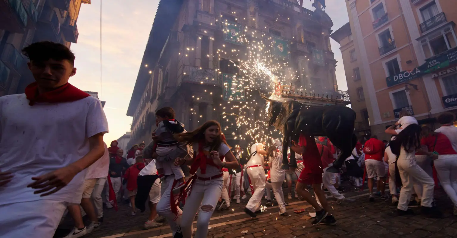 7 people hospitalized during Spain's Pamplona bull running festival