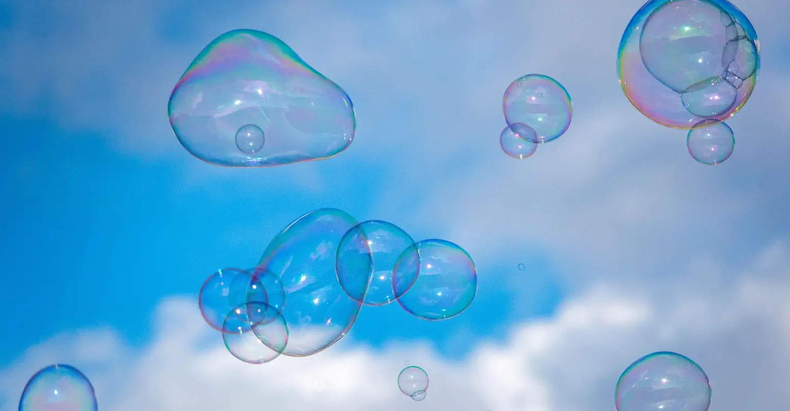 Toddler chasing bubbles finds elderly woman who had been missing for days