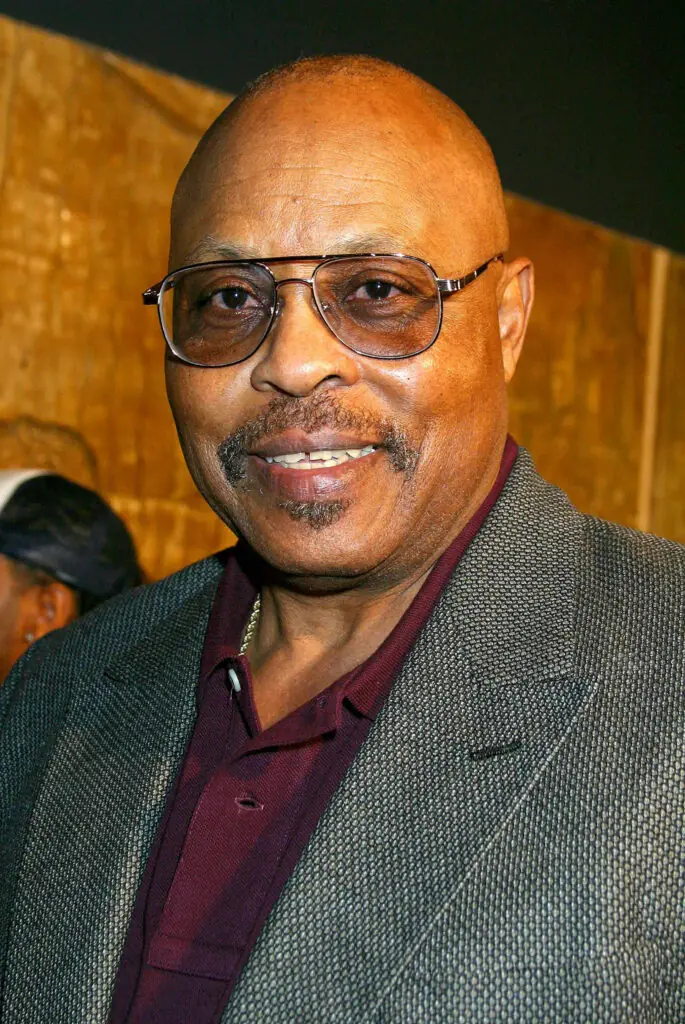 size-large wp-image-1263164422