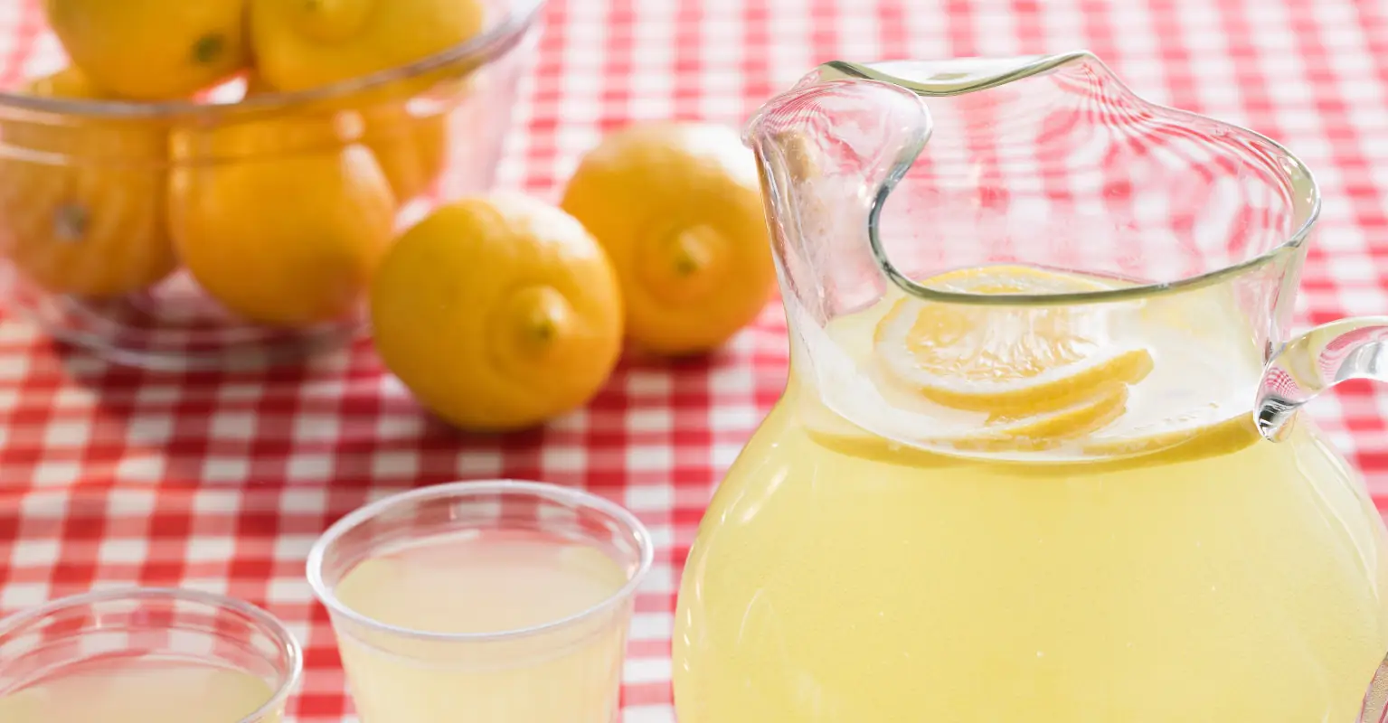 11-year-old boy running lemonade stand conned out of cash by man with fake $100 bill