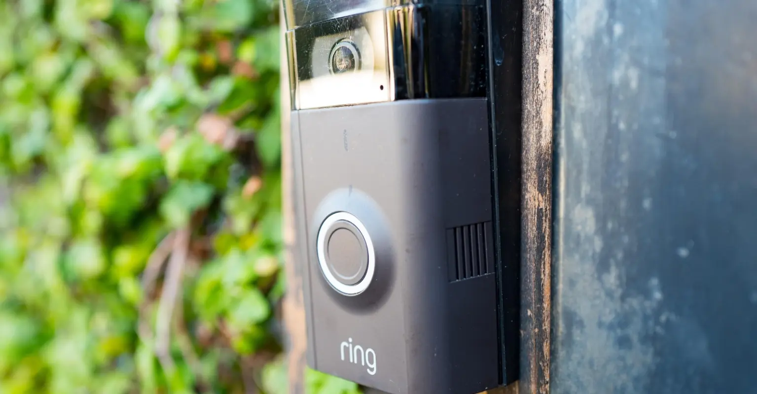 Doorbell cam captures Mormon missionaries leaving after reading gay couple's doormat