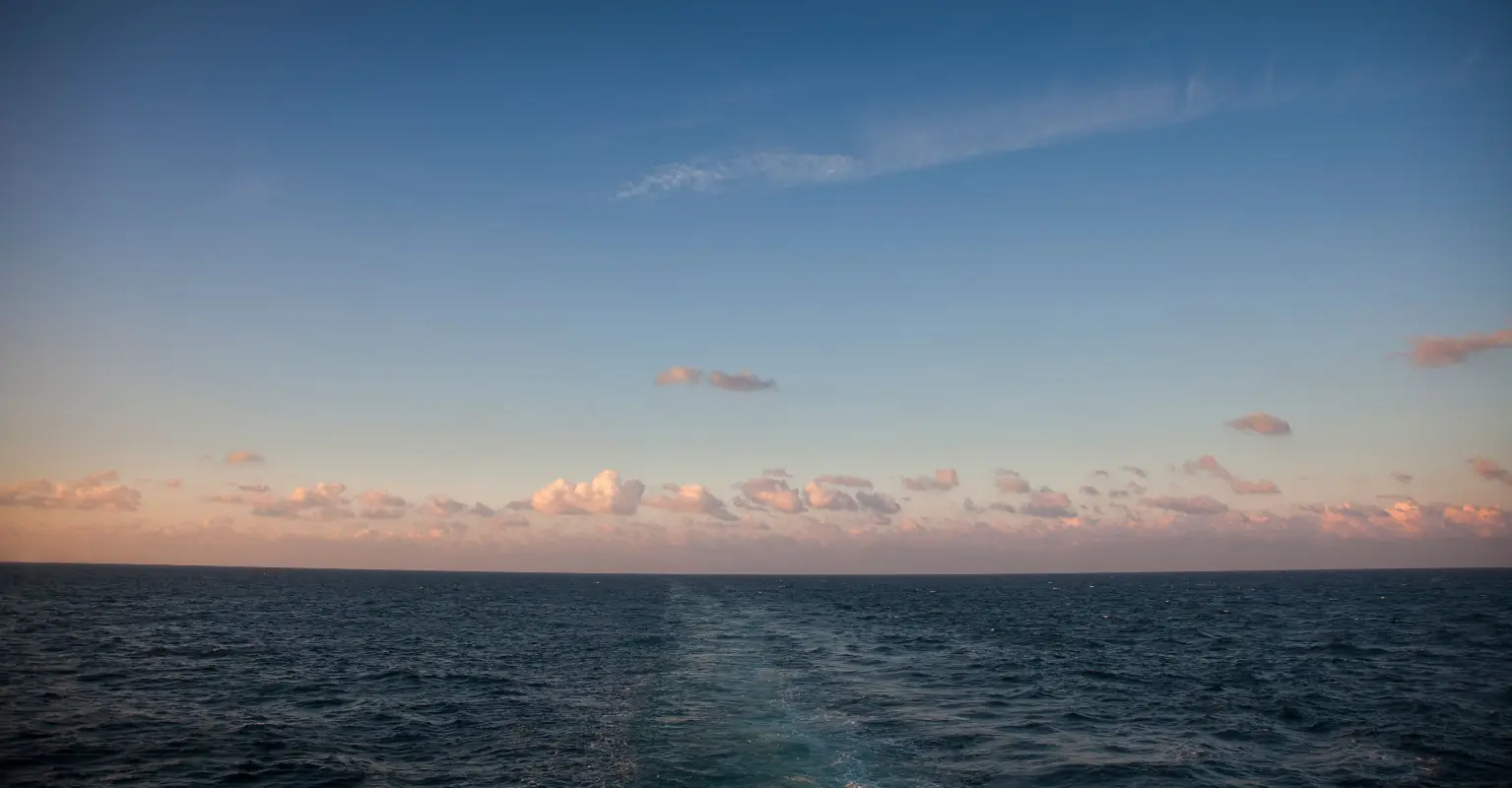 Diver records 'last moments' after separating from his group and becoming stranded at sea