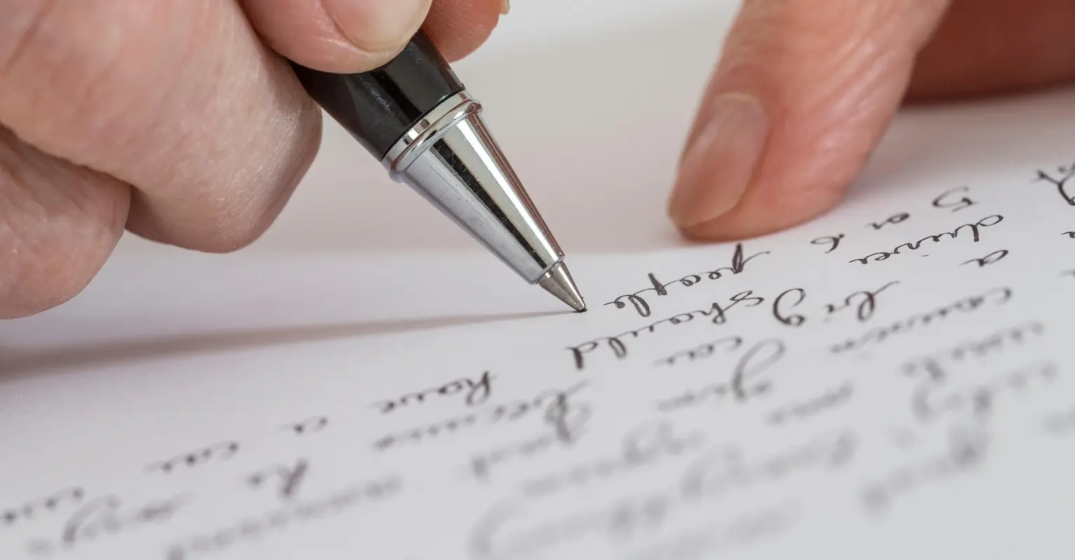 Woman who 'died' for 27 minutes scrawls chilling note after resuscitation