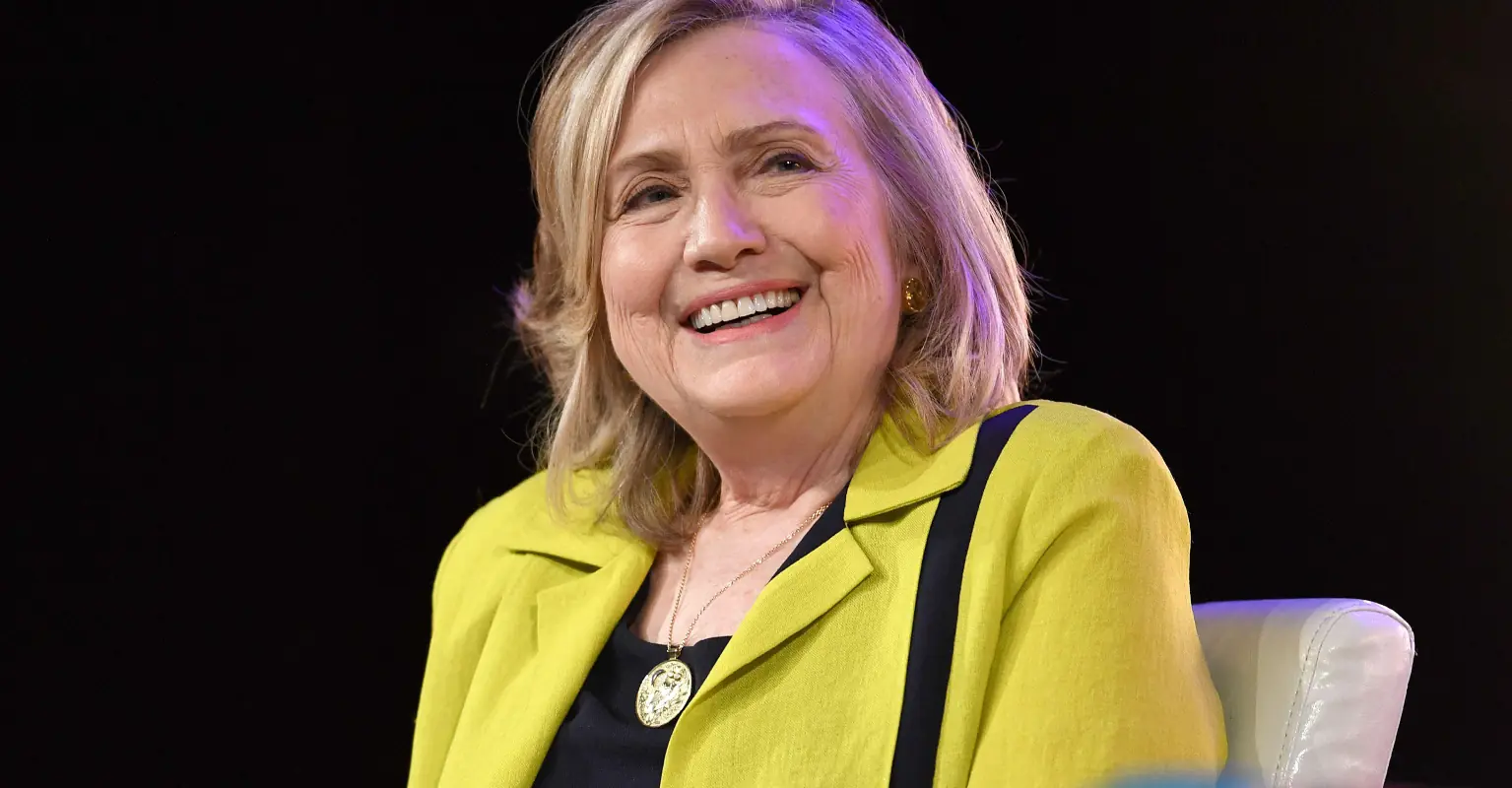 Kim Kardashian beats Yale law grad Hillary Clinton in a legal knowledge quiz