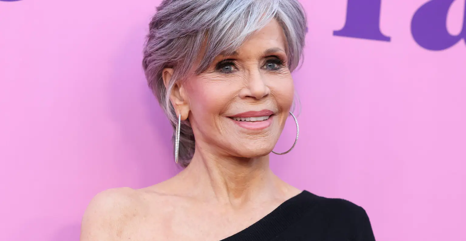 Jane Fonda announces cancer diagnosis as she undergoes chemo treatments