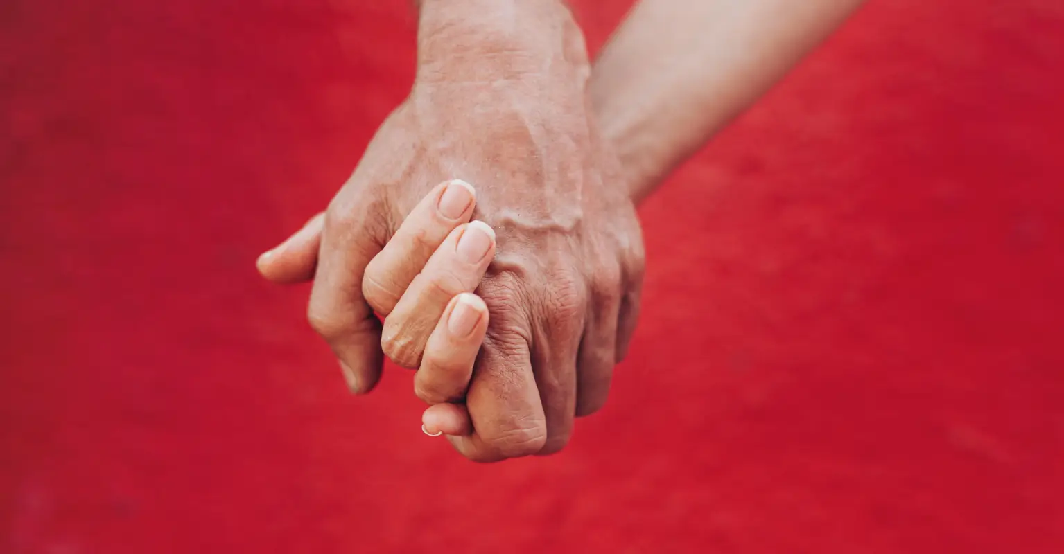 Dating coach explains why women should be dating men 10 years older than them