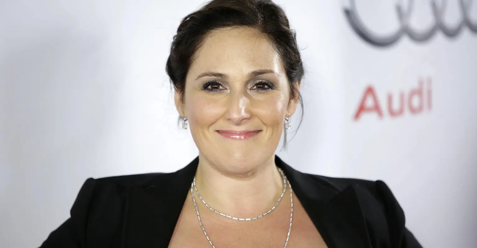 Ricki Lake praised after showing off one-year hair transformation after battle with alopecia
