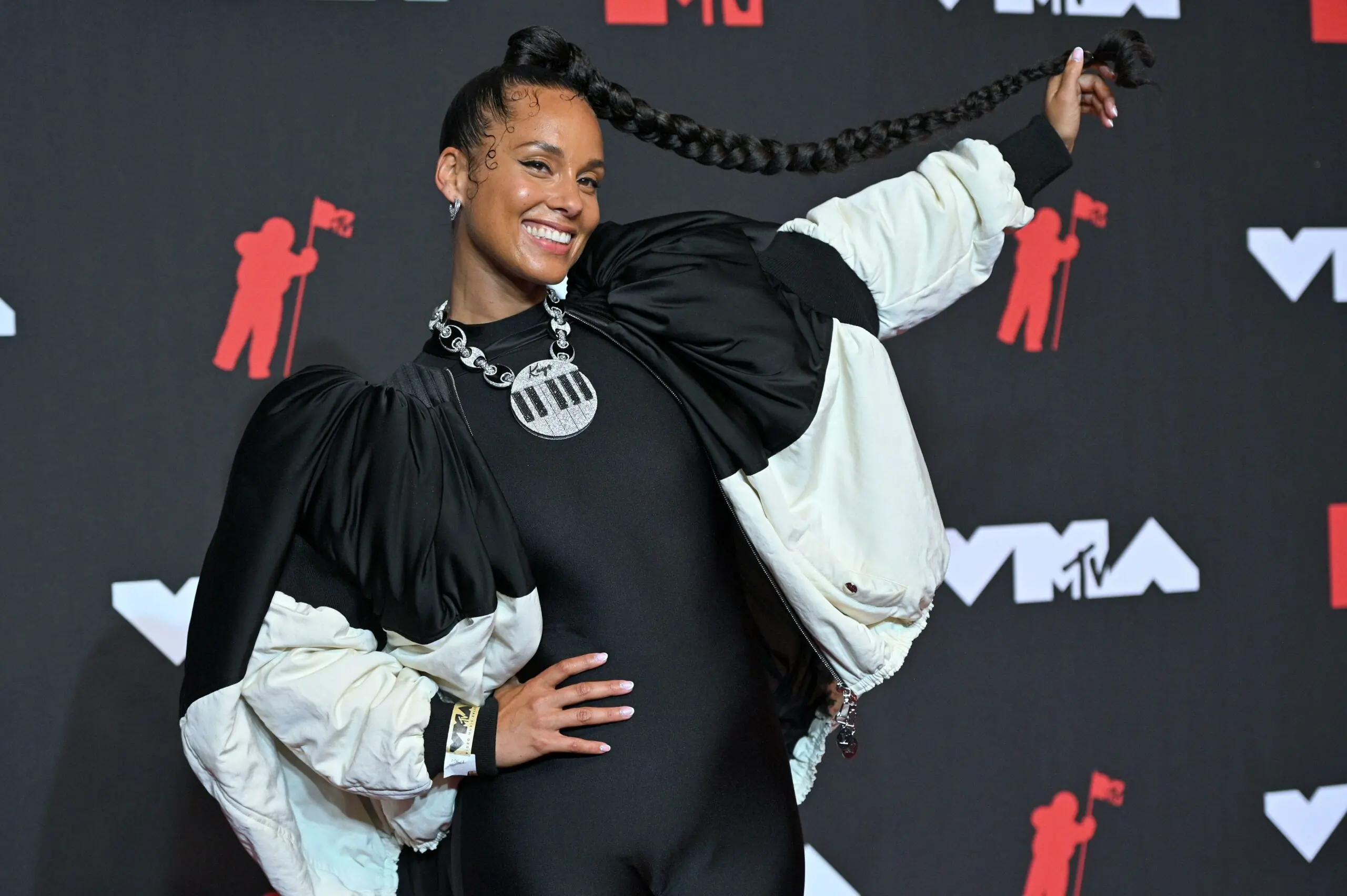 wp-image-1263167843 size-full