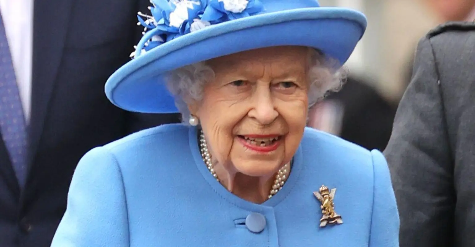 BBC reporter apologizes after 'incorrectly' announcing Queen's death