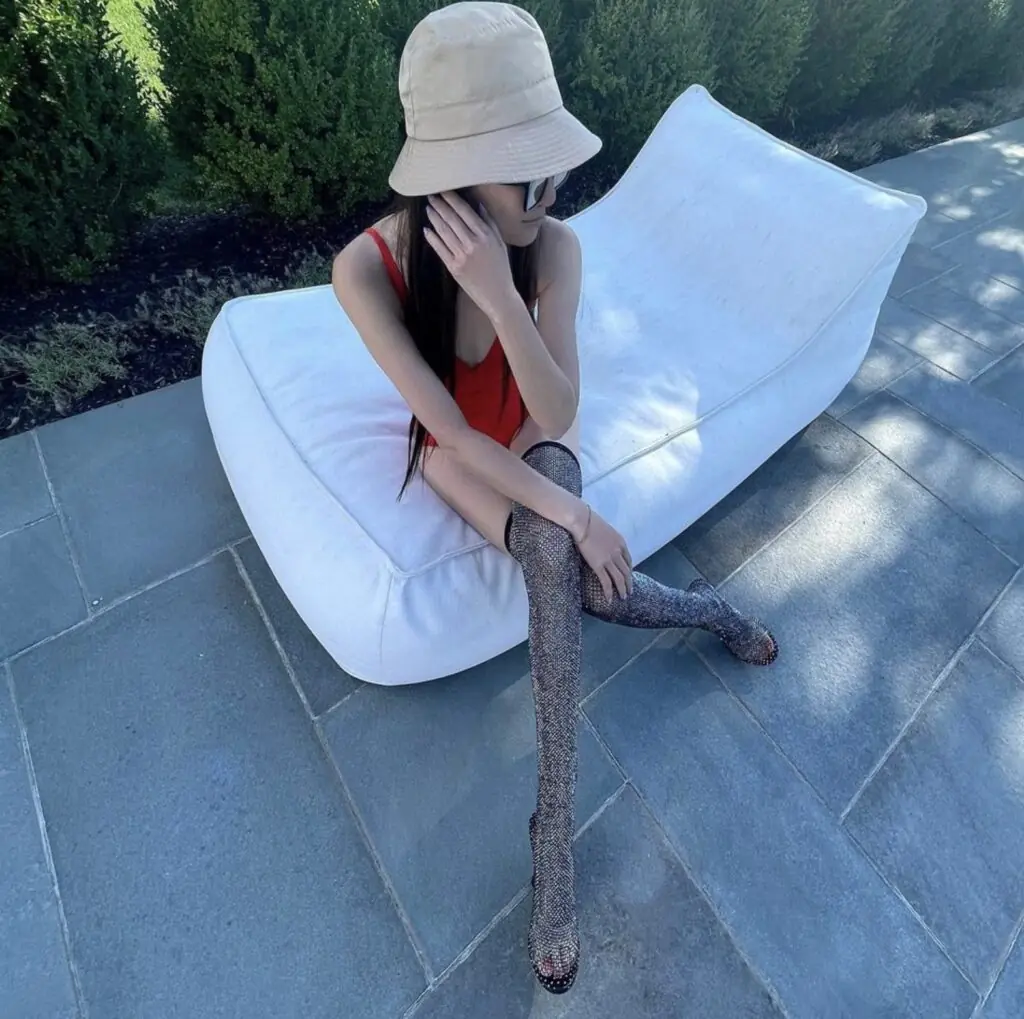 size-large wp-image-1263168366