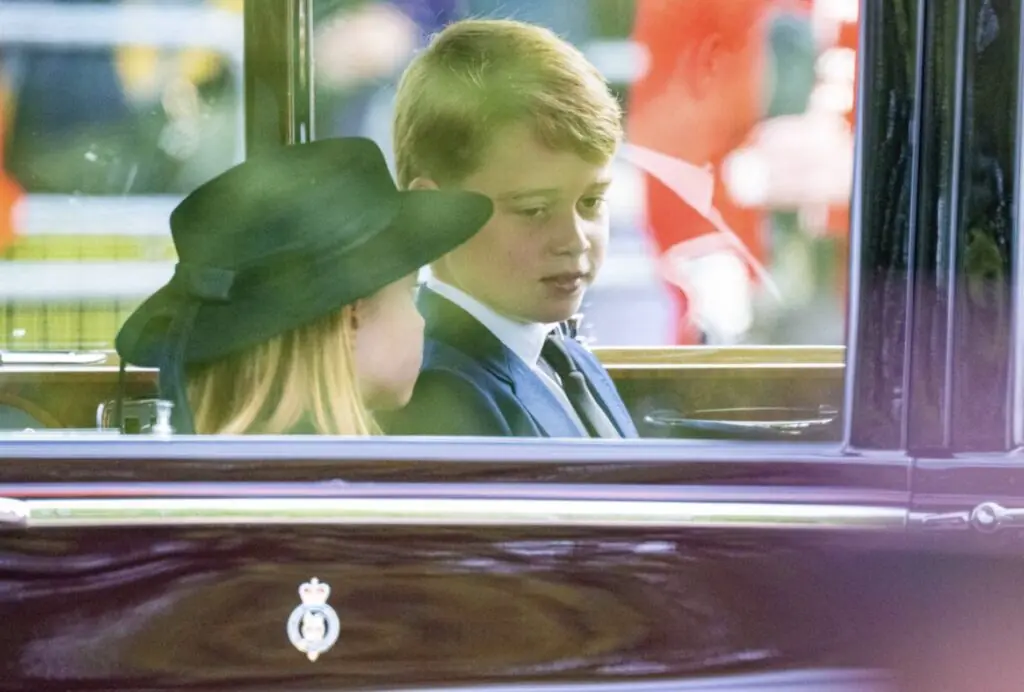 size-large wp-image-1263169820