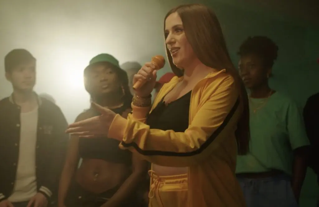 size-large wp-image-1263170157