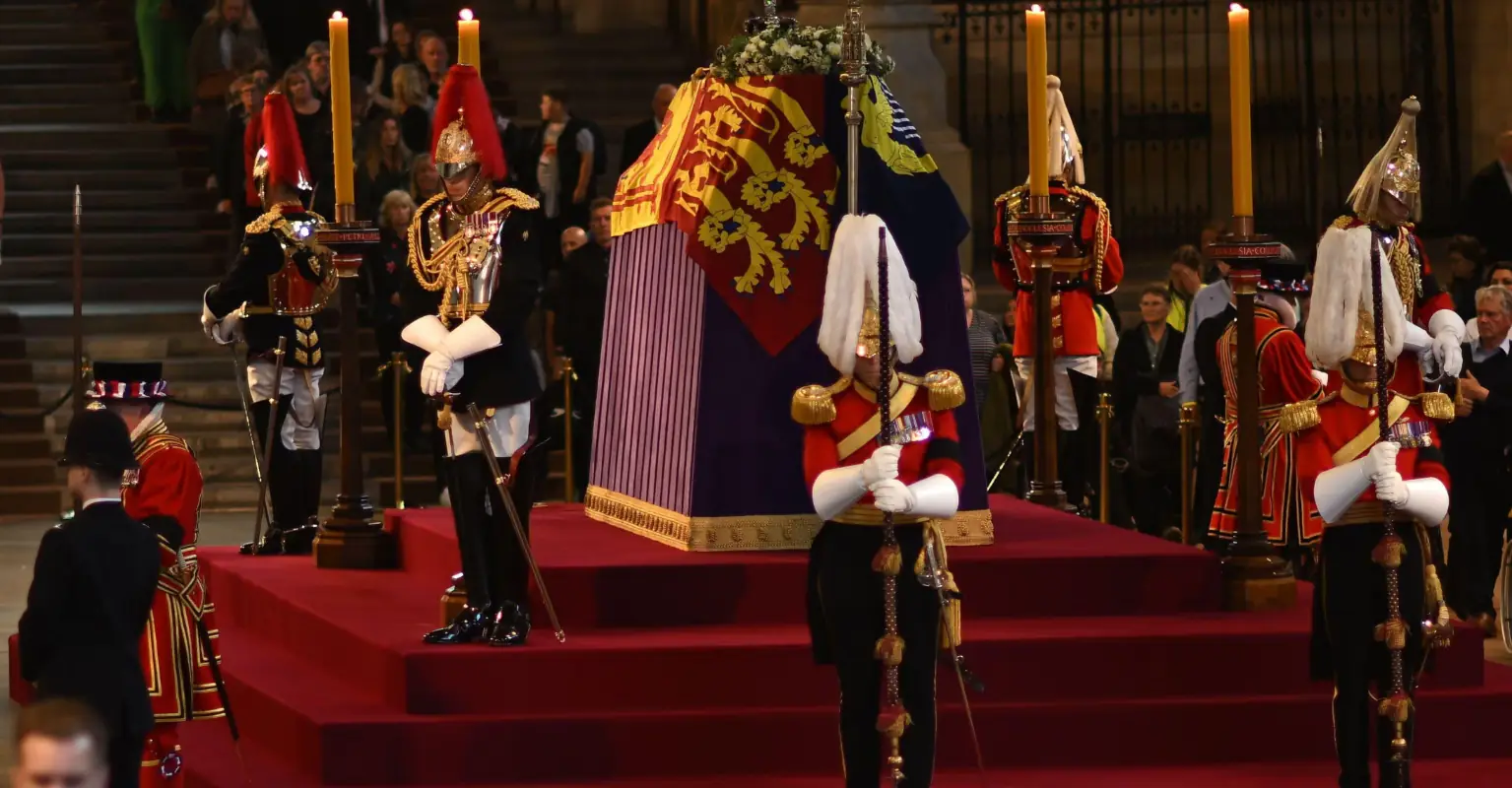 Queen Elizabeth II to be buried with Prince Philip this evening
