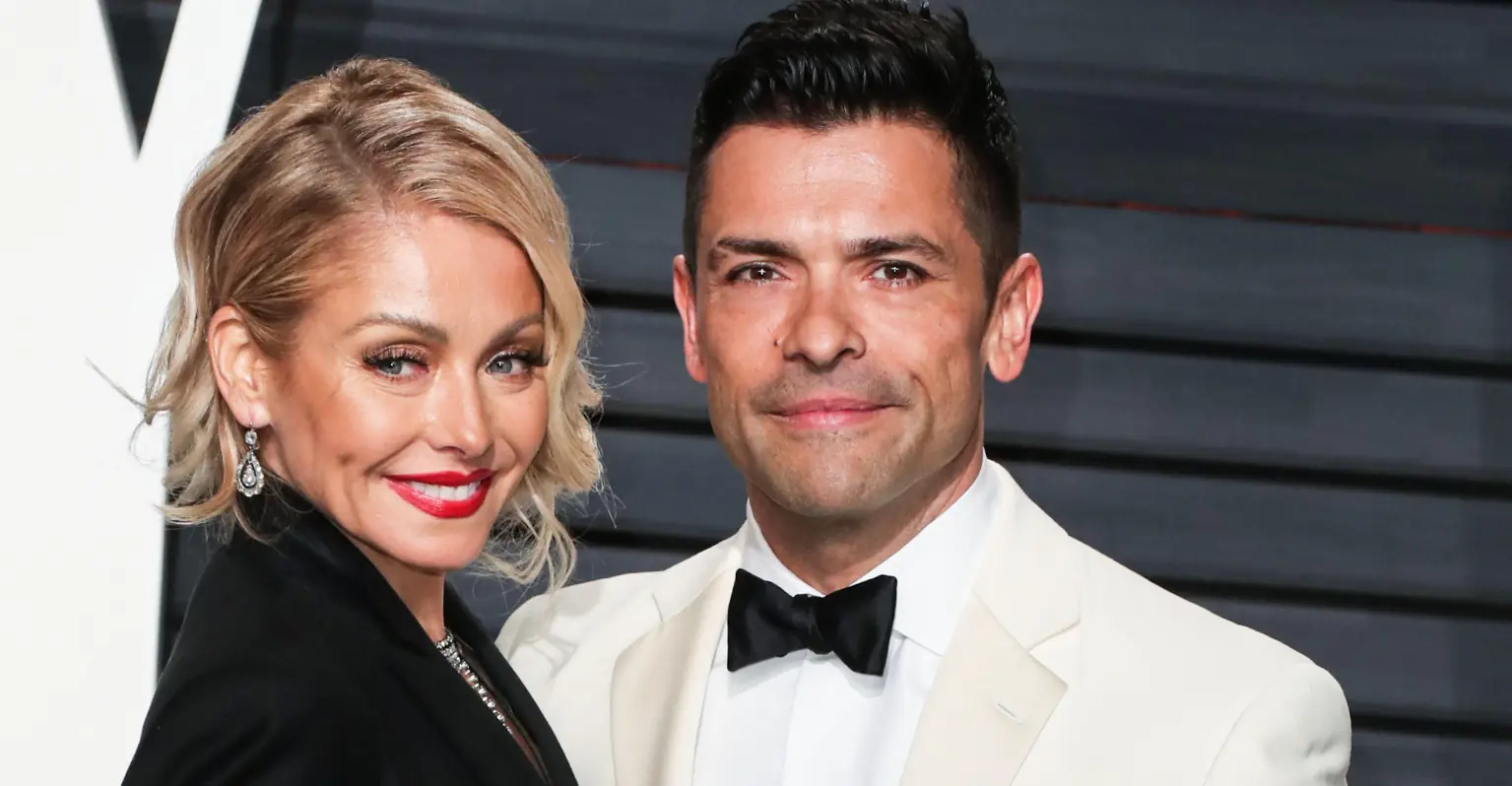 Kelly Ripa blacked out during 'traumatic' sex with Mark Consuelos and woke up in ER
